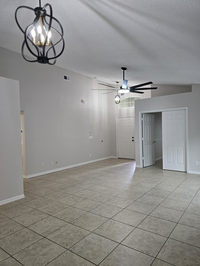 Building Photo - 14528 Kristenright Ln