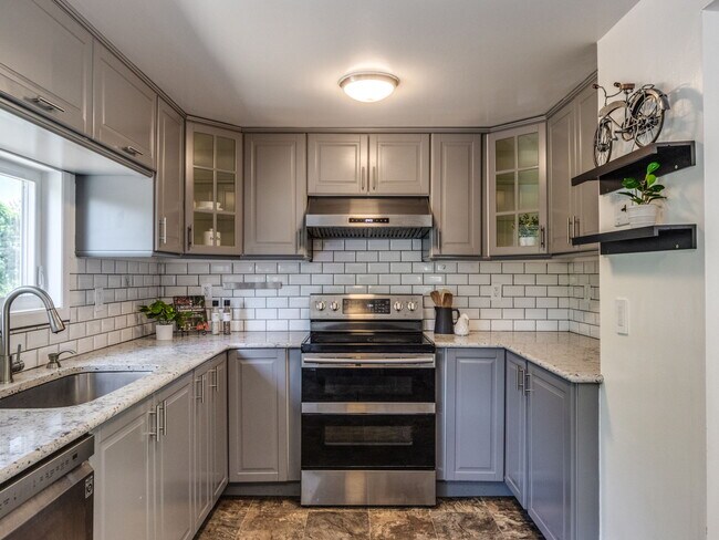 Foto del edificio - 9939 SW 35th Dr