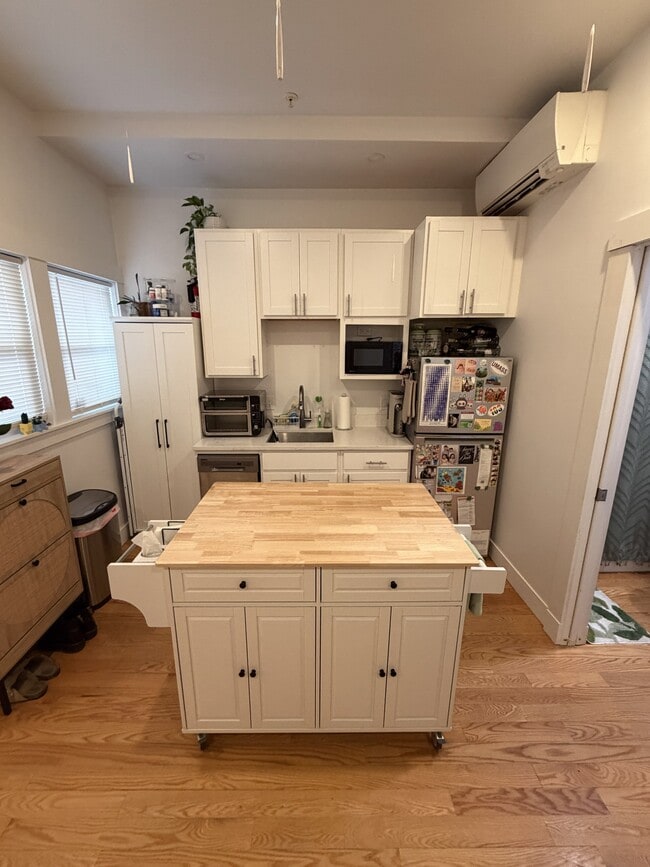 Building Photo - 31 Green St