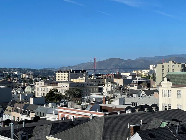 Building Photo - Fully Private Balcony Deck with Amazing Vi...