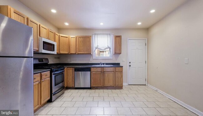 Foto del edificio - 731 Carpenter St