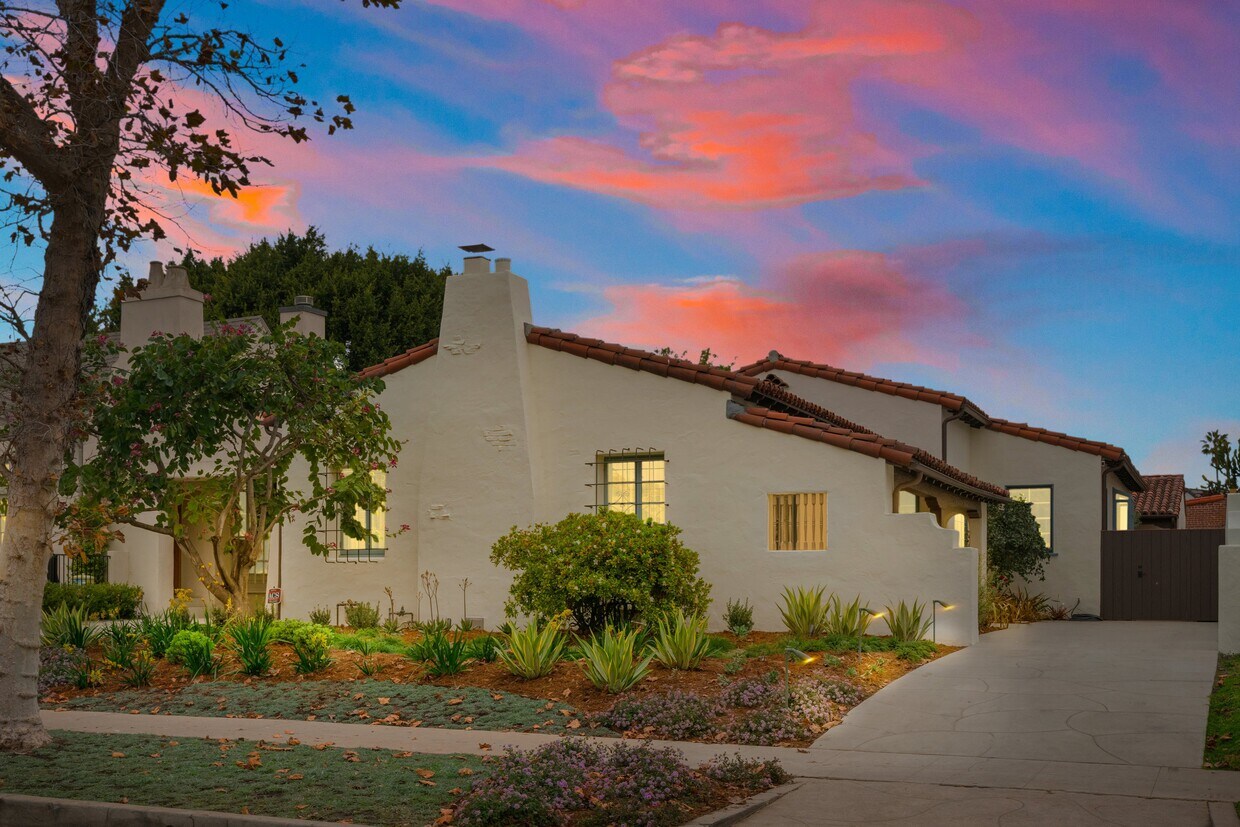 Foto principal - 6519 Hayes Dr