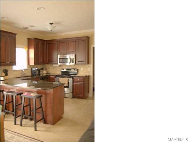 Building Photo - 205 Woodhaven Ln