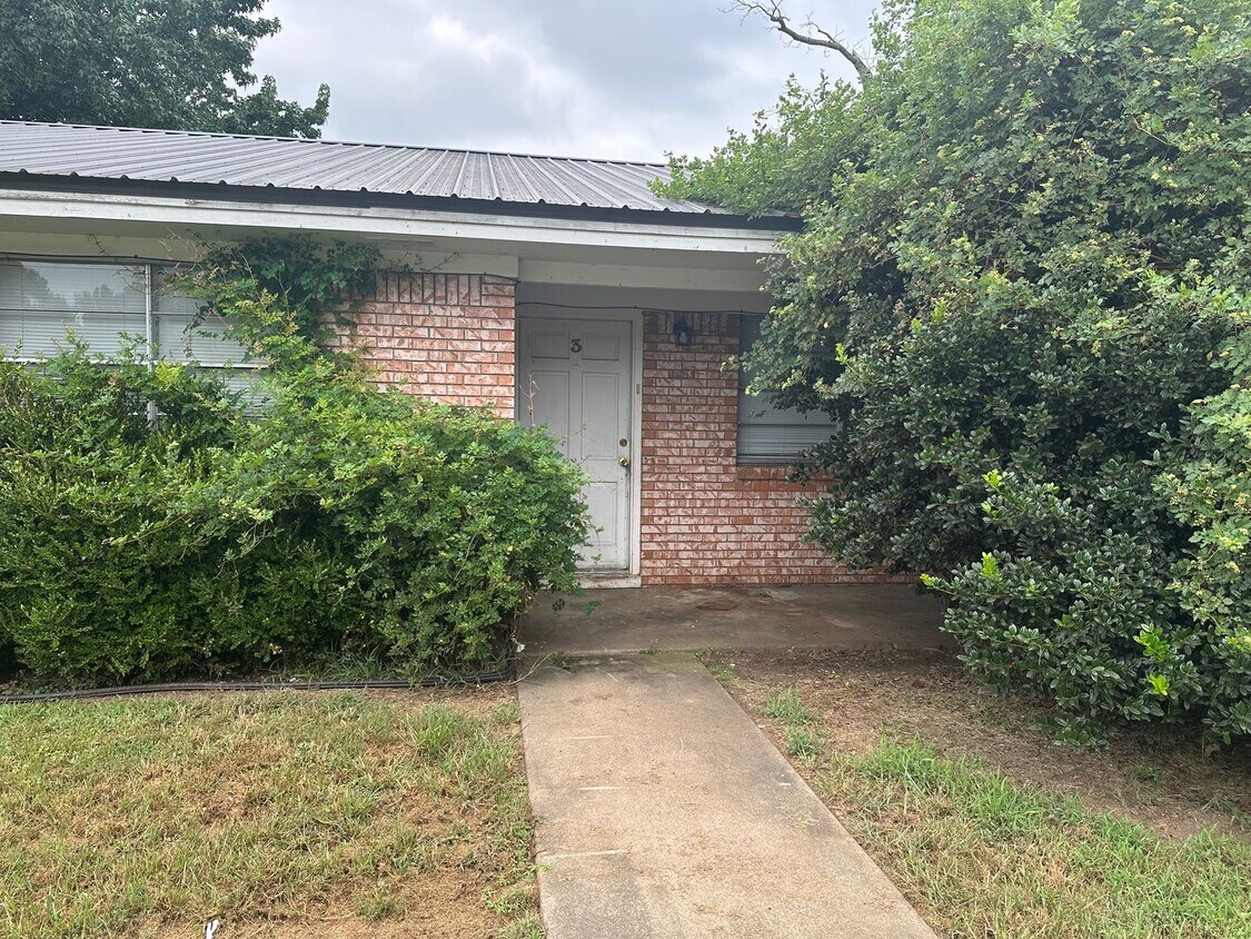 Foto principal - 308 N Inglewood Ave