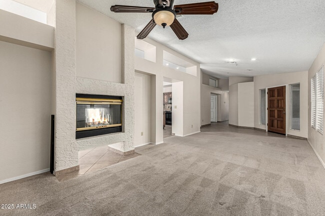 Building Photo - 8829 E Riviera Dr