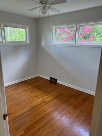 Foto del edificio - 2313 Morrison Ave