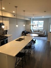 Building Photo - 3638-3638 Mission Springs Dr