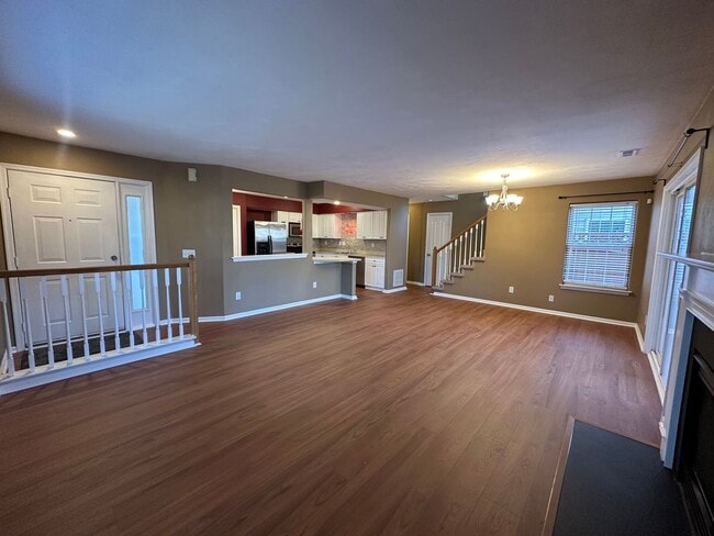 Foto del edificio - 123 Locust Ln