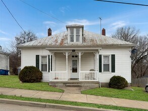 Building Photo - 807 Maupin Ave