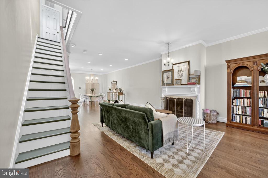 Foto principal - 334 11th St SE