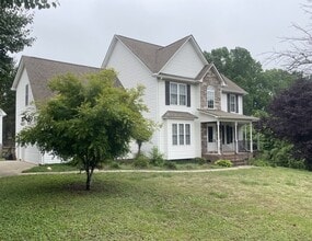 Building Photo - 1185 Eller Wood Dr