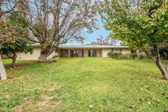 Building Photo - 8309 Hall Rd