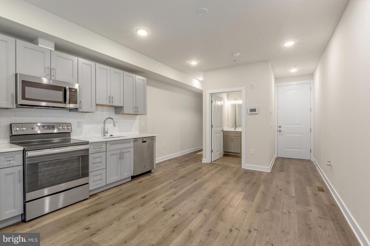 Foto principal - 19 S 44th St