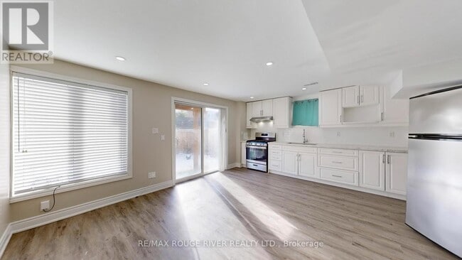 Building Photo - 5 Malthouse Cres