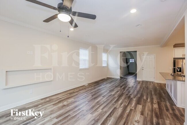 Foto del edificio - 215 Parkwood Dr NW