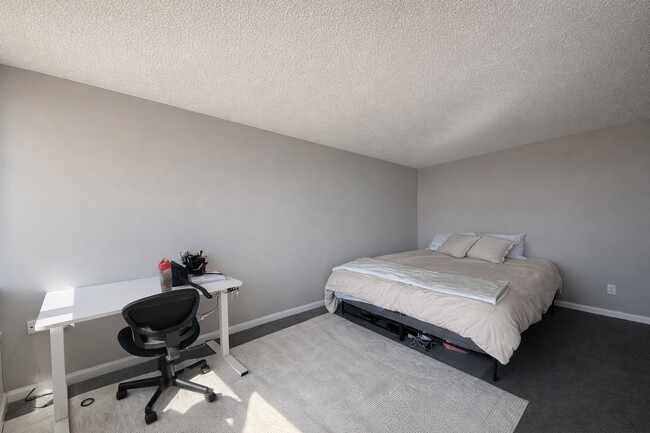 Foto del edificio - 5320 N Sheridan Rd