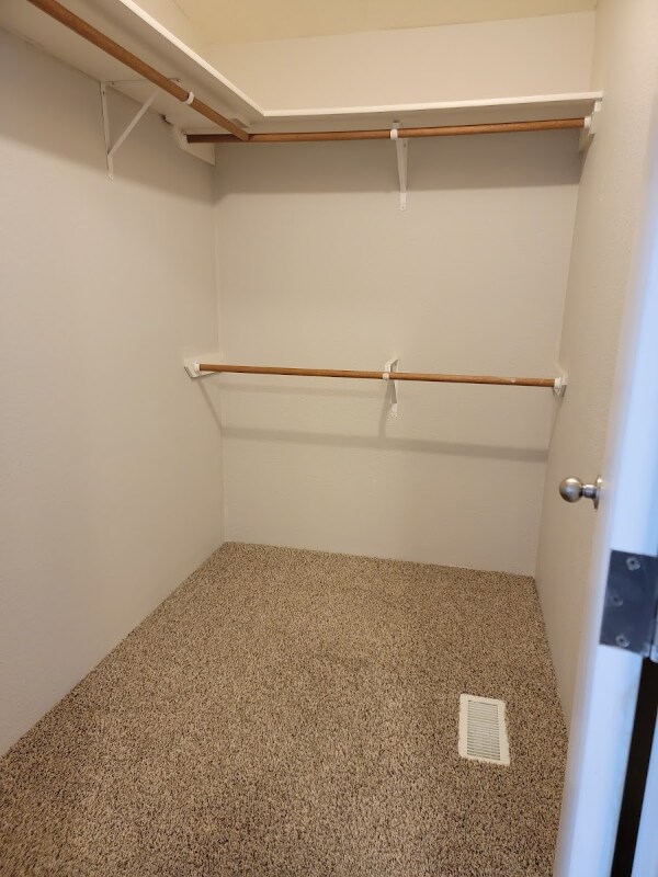 Foto del edificio - 9 12th Ave E