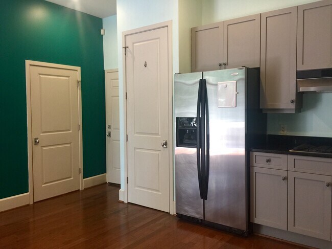 Fridge/Garage entry - 214 W La Rua St