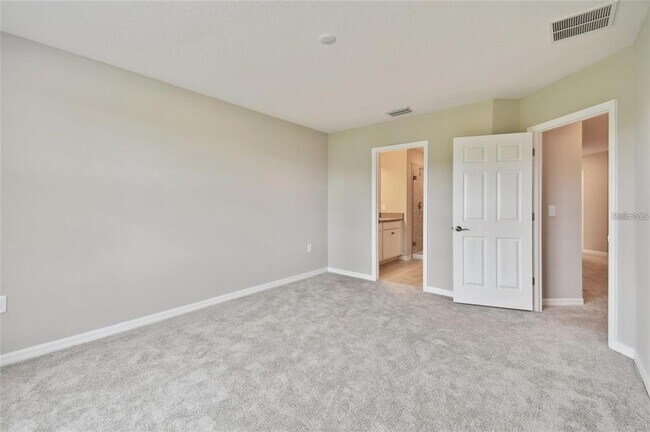 Foto del edificio - 5630 Tripoli Dr