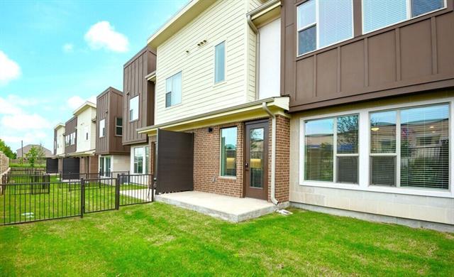 Foto del edificio - 5649 Bois D Arc Rd