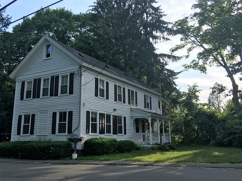 Photo - 747 Main Street - 1