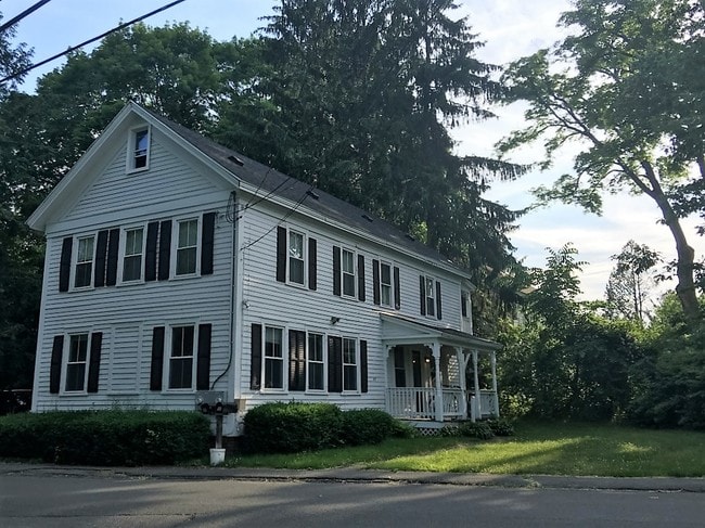 Photo - 747 Main St Apartment