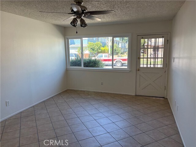 Building Photo - 21 Scottsdale Dr N
