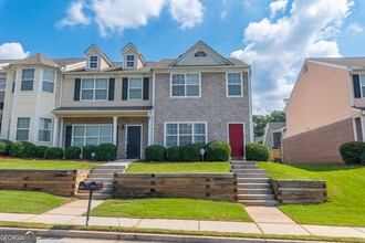 Building Photo - 4580 Parkview Square