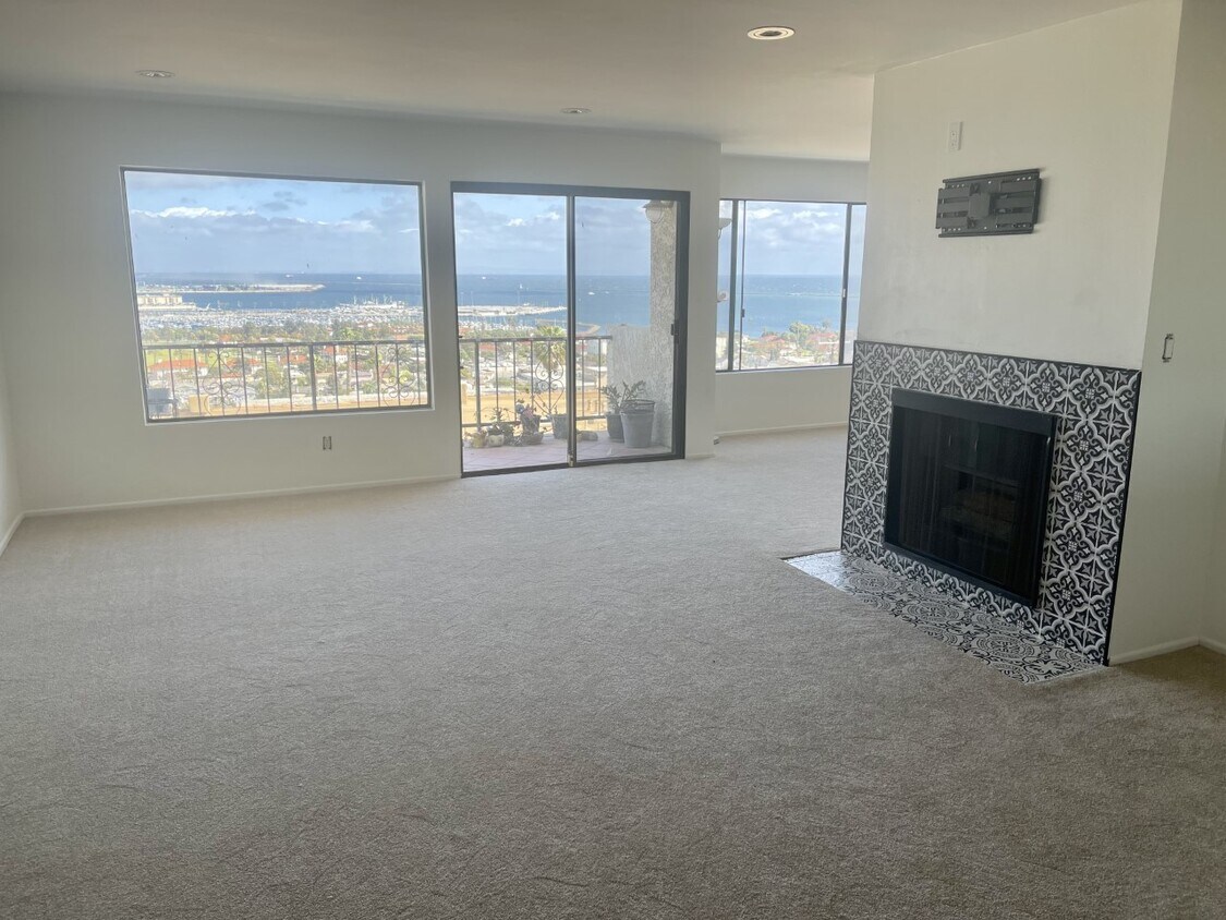 Living Room - 765 W 26th St