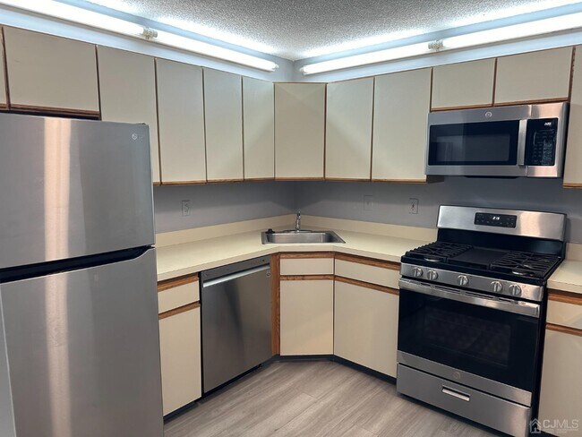 Foto del edificio - 464 Northam Dr