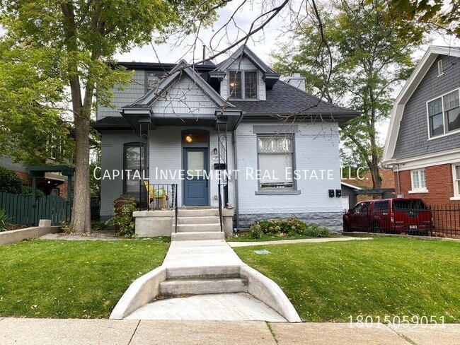 Photo - 212 B St E Apartment