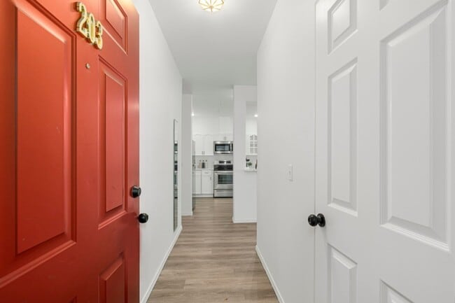 Building Photo - 2Bd/2Ba Redmond Condo