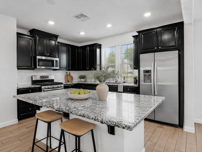 Building Photo - 7514 Clear Lake Aly