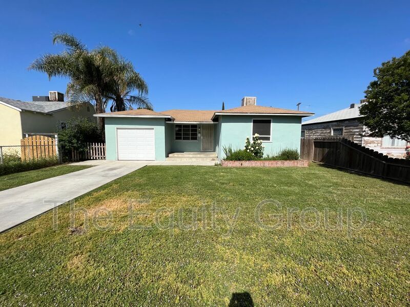 909 S Clark St, Visalia, CA 93292 House Rental in Visalia, CA