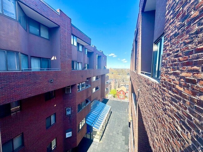 Foto del edificio - 147 Kelton St