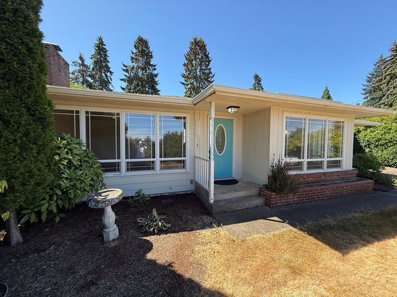 Foto principal - 1740 Glen Creek Rd NW