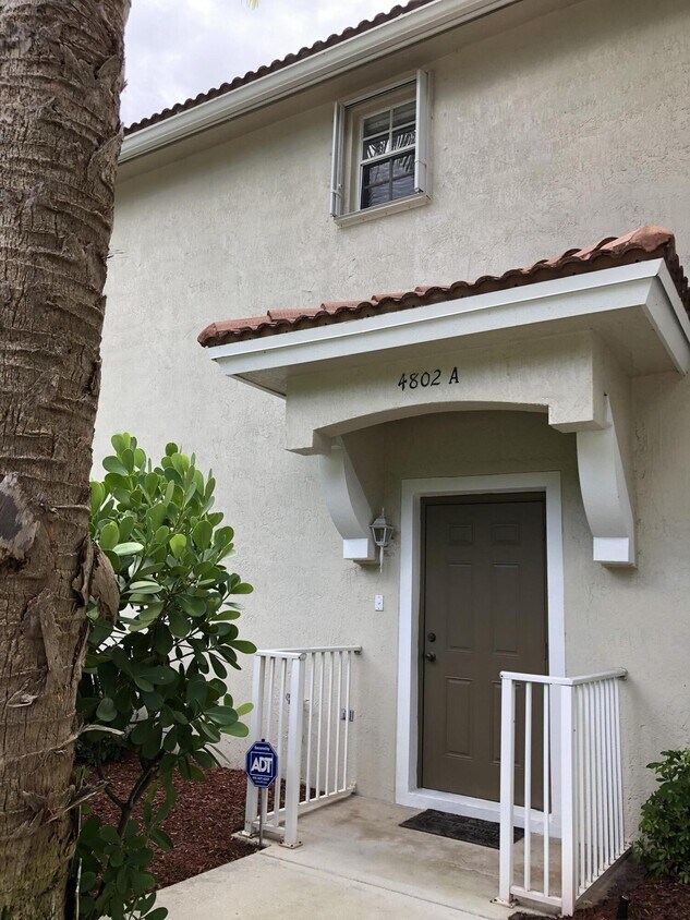 4802 W Bexley Park Dr Unit A, Delray Beach, FL 33445 Condo for Rent