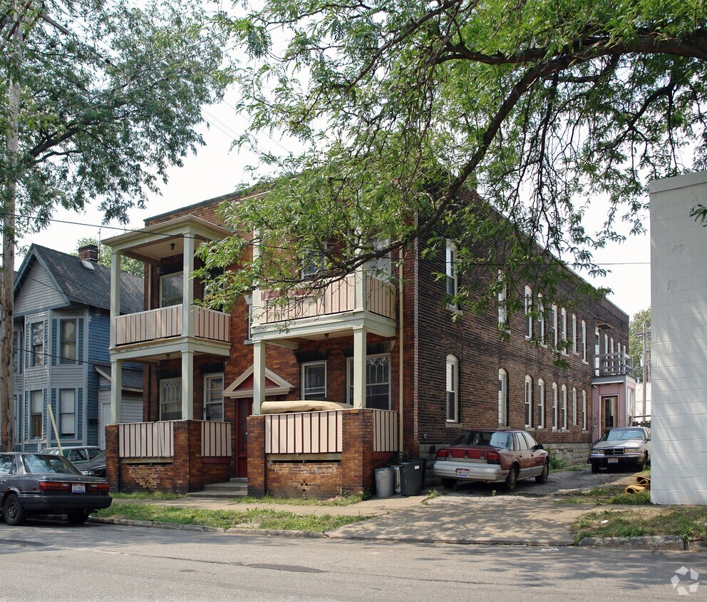 Foto principal - 1514 E 49th St