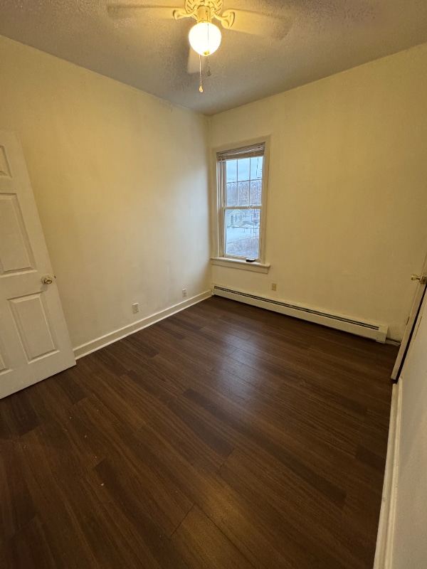 Building Photo - 123 Woodward Rd