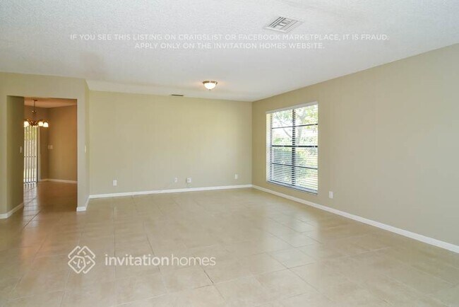 Foto del edificio - 10048 NW 20th St