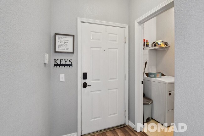 Building Photo - Charming 2BR Condo in Aurora