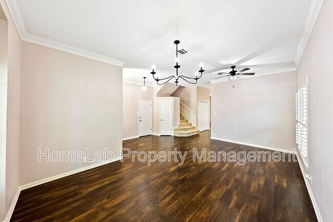 Foto del edificio - 14126 Butler Creek