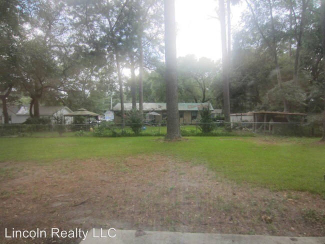 Foto del edificio - 3 br, 2 bath House - 3906 N Forrest Street