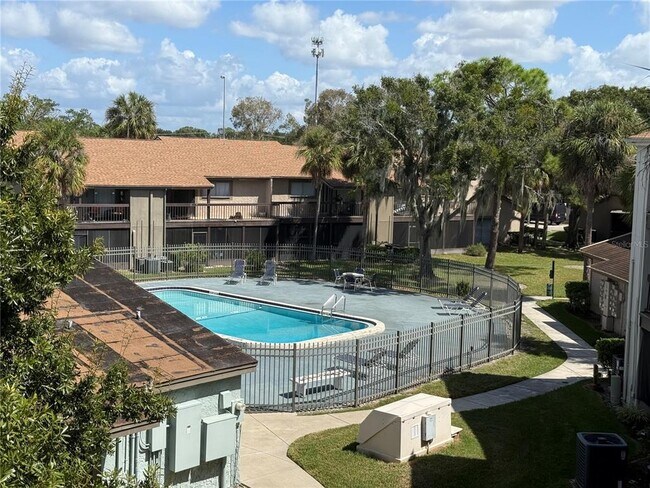 Foto del edificio - 6306 Newtown Cir