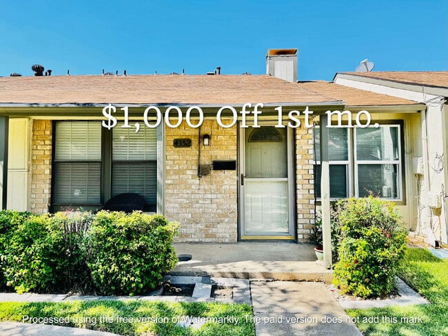 Photo - 2 bed, 2 bath, 2 Car Garage, 1-story Apartment