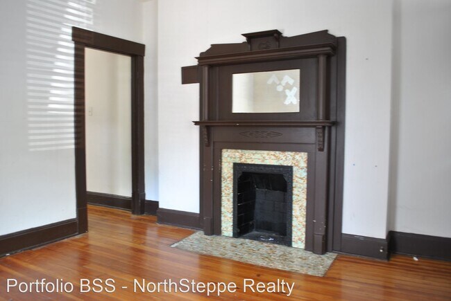 Building Photo - 1236 Neil Ave