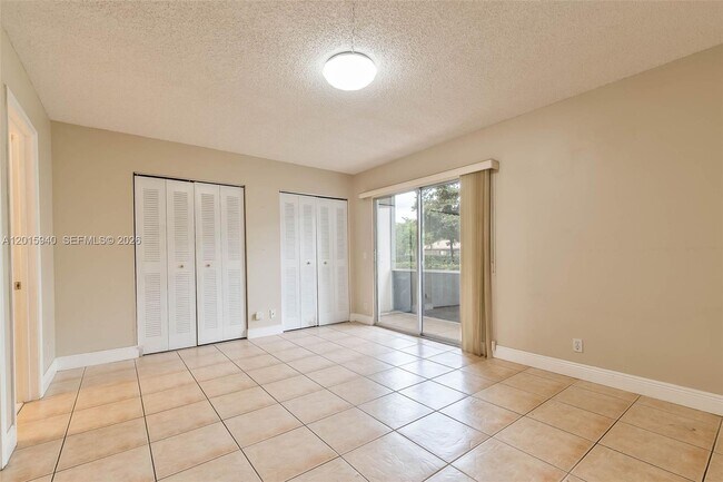 Foto del edificio - 13355 SW 9th Ct