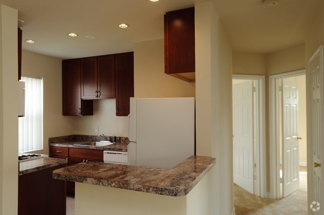 Kitchen - Queenstown Apartments