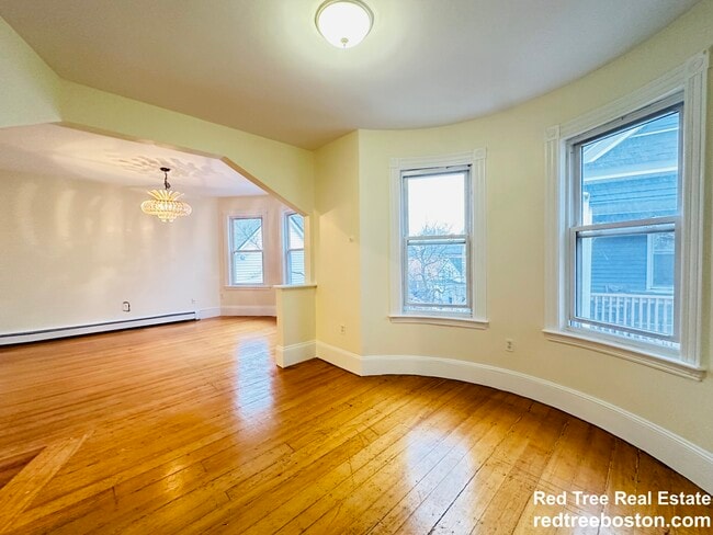 Building Photo - 47A Creighton St