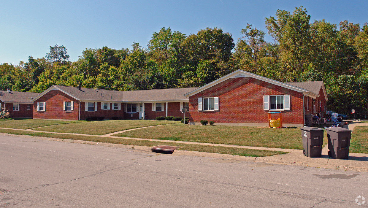 Building Photo - 1135 Bishop Dr